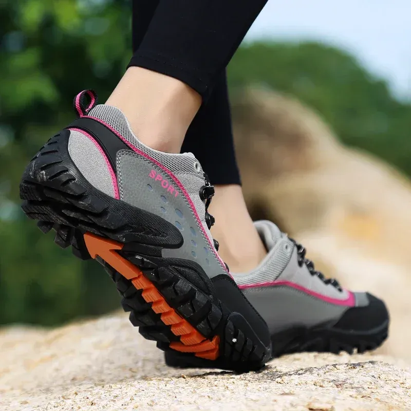 Lightweight Couples Hiking Shoes 5