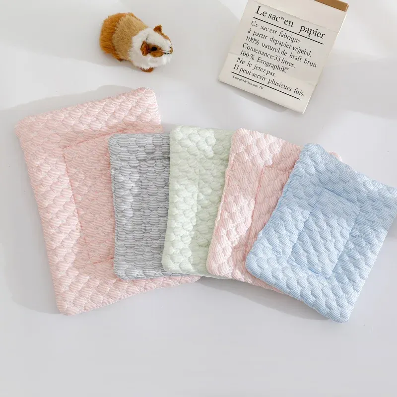 Small Animal Cooling Mat 1