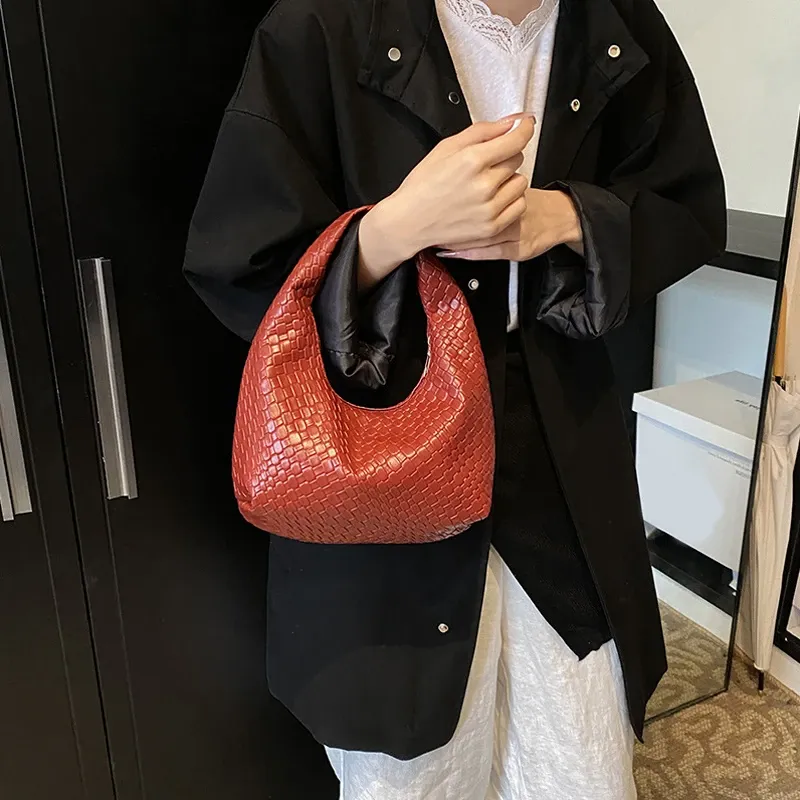 Woven Embossed PU Leather Hobo Bag 2