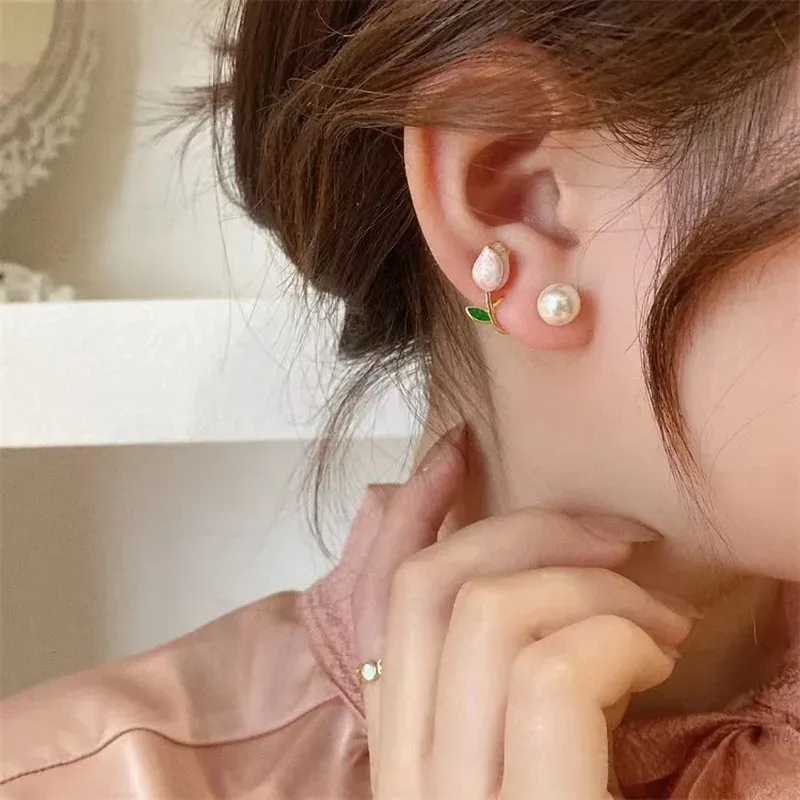 Pink Tulip Pearl Stud Earrings with Zircon 4