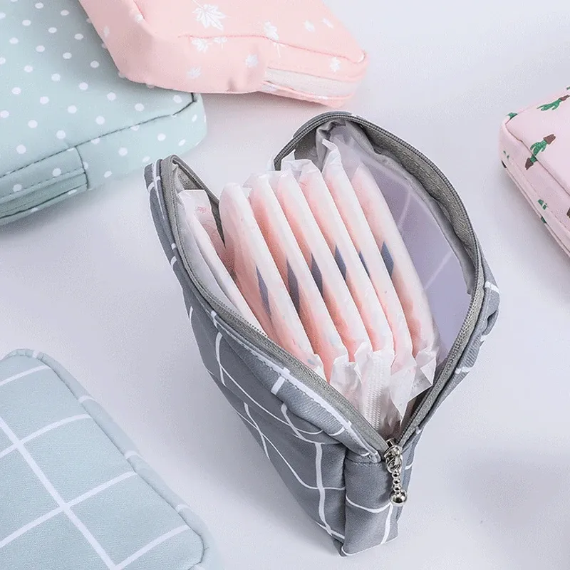 Sanitary Napkin Storage Bag 2