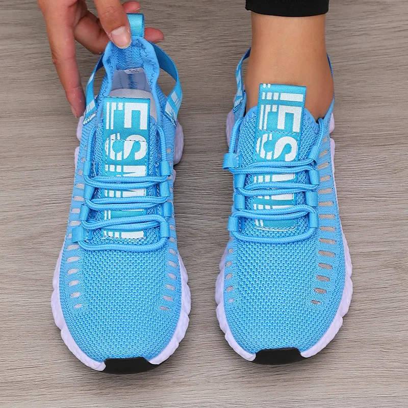 Mesh Lightweight Jogging Sneakers 3