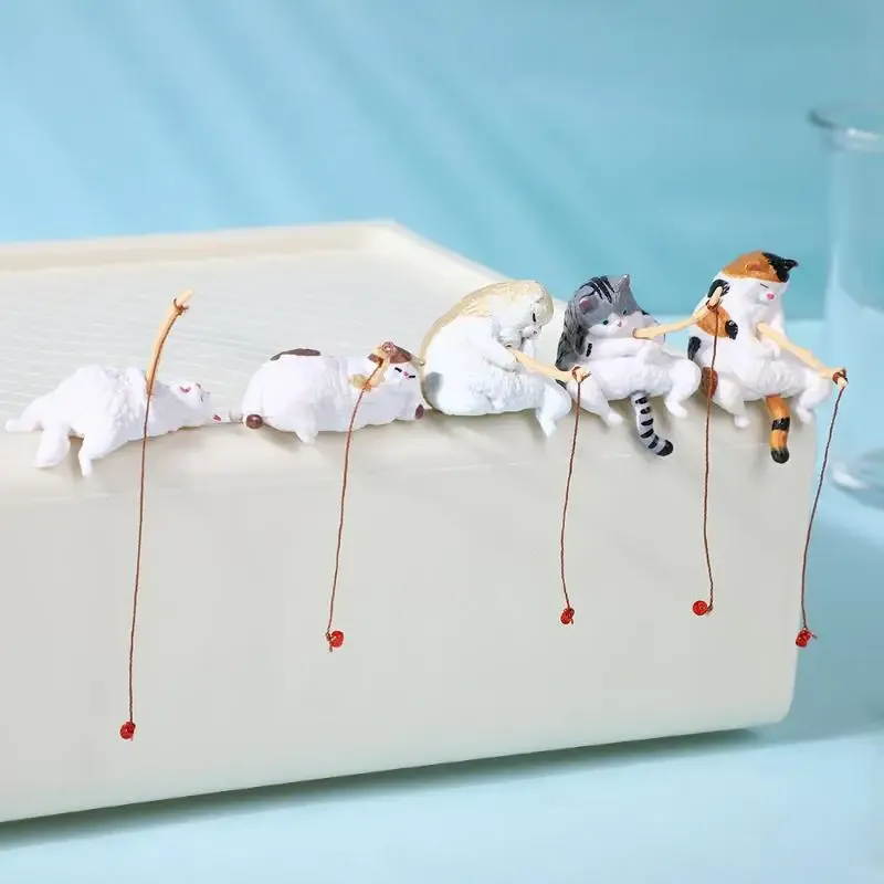 Mini Fishing Cat Aquarium Ornament 1