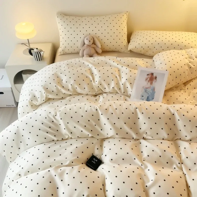3-Piece Satin Black Dot Duvet Set 6