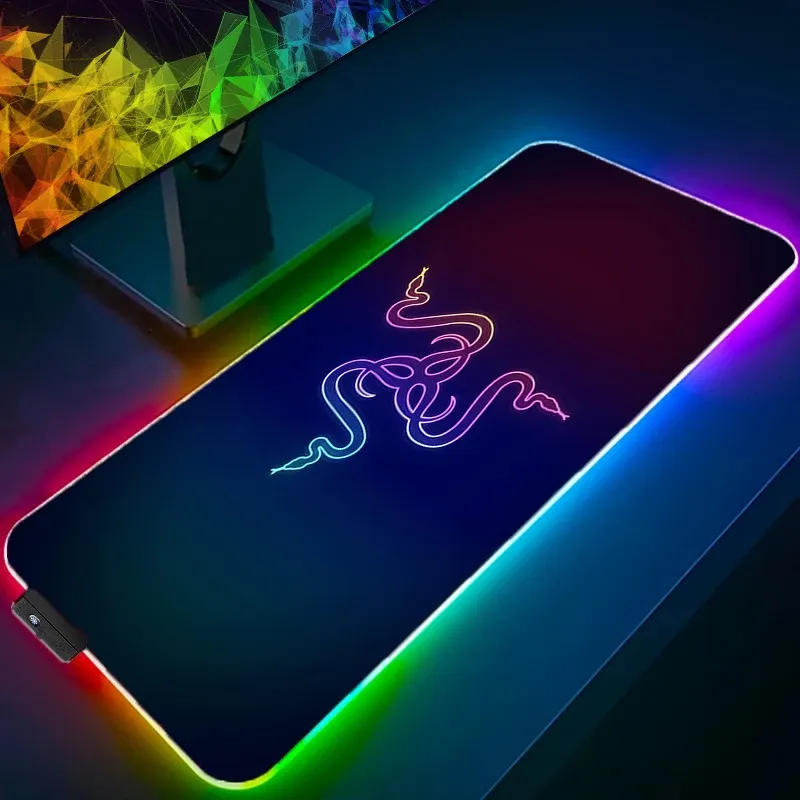 Razer RGB LED Extended Gaming Mouse Pad 6
