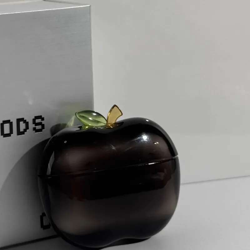 Transparent AirPods Pro Case - Customizable 2