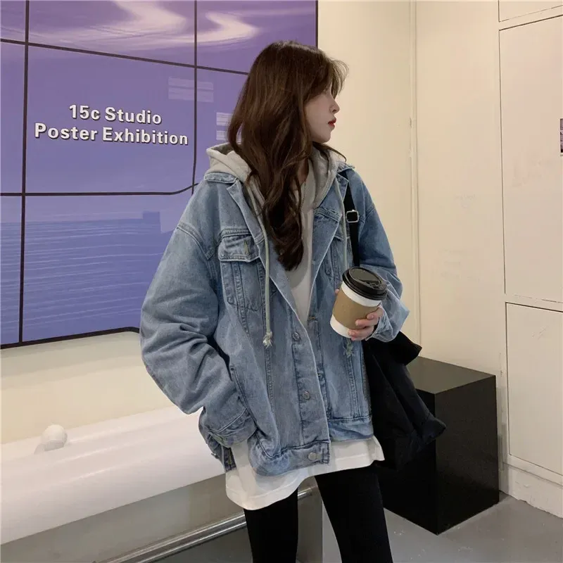 Women's Vintage Denim Hooded Jacket 4