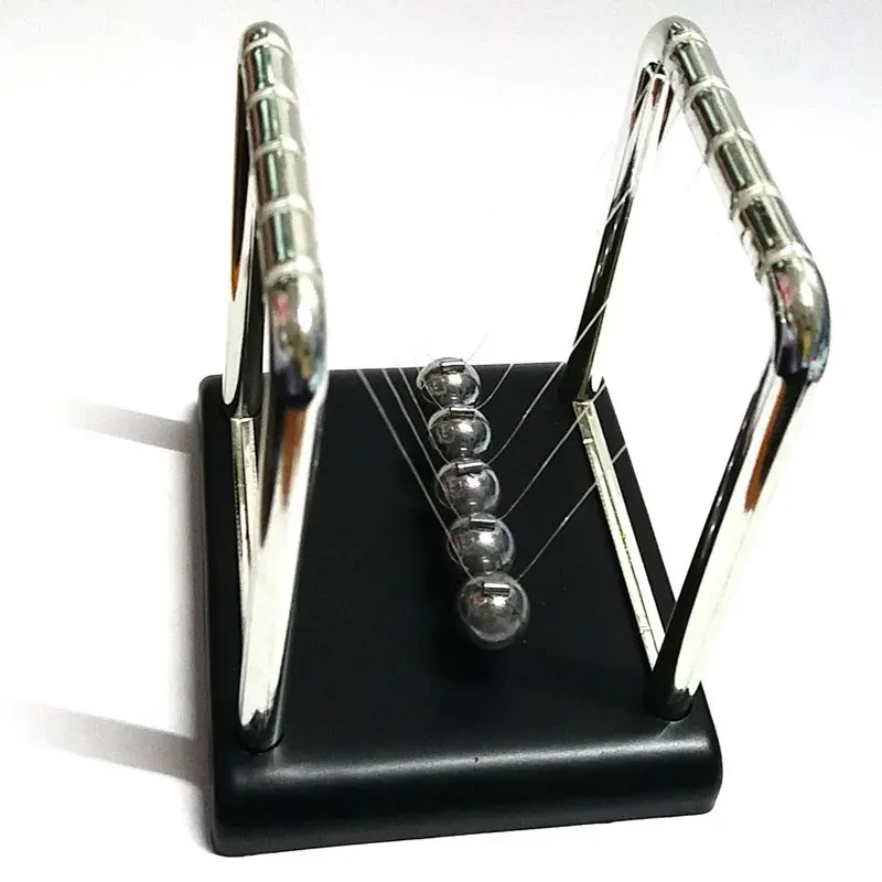 Newton's Cradle Swinging Balls Desk Toy 1