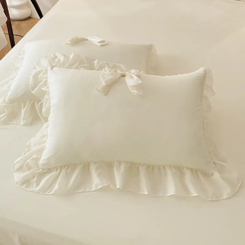 3-Piece White Ruffle Duvet Cover Set 5
