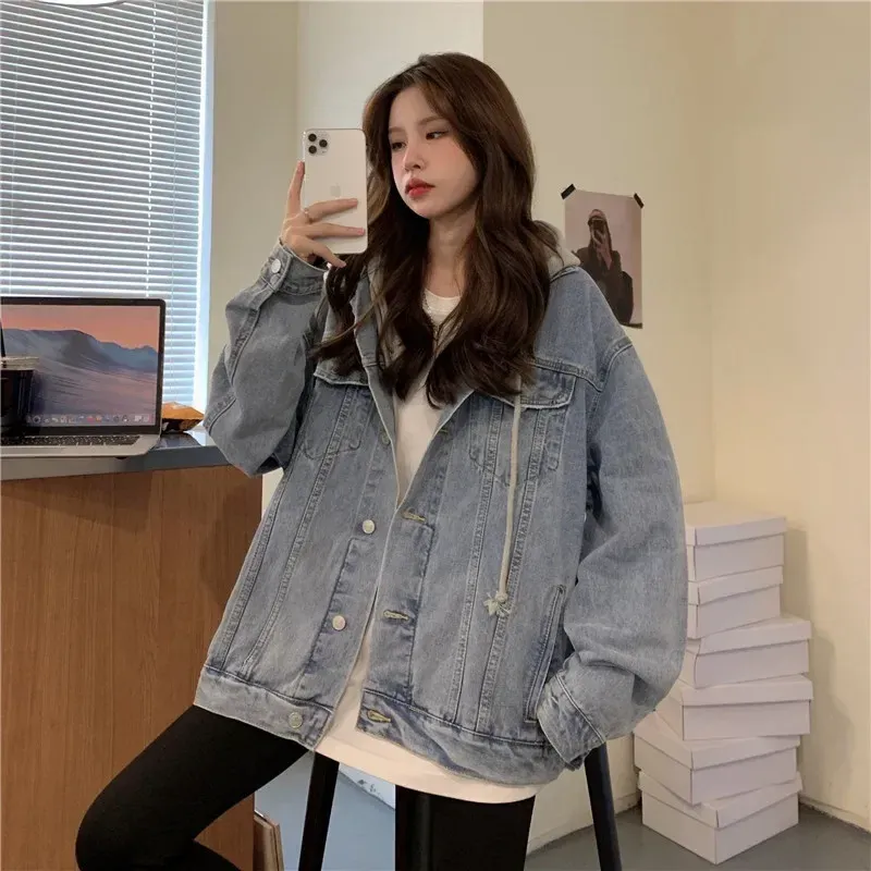 Women's Vintage Denim Hooded Jacket 6