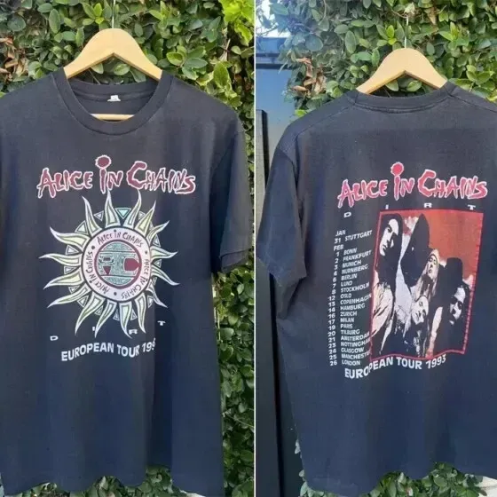 Alice In Chains Dirt Graphic Tee 4