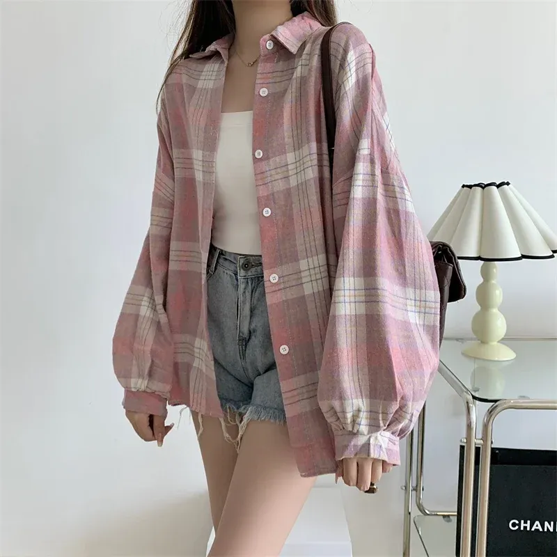 Women's Oversized Tartan Plaid Shirt Jacket 1