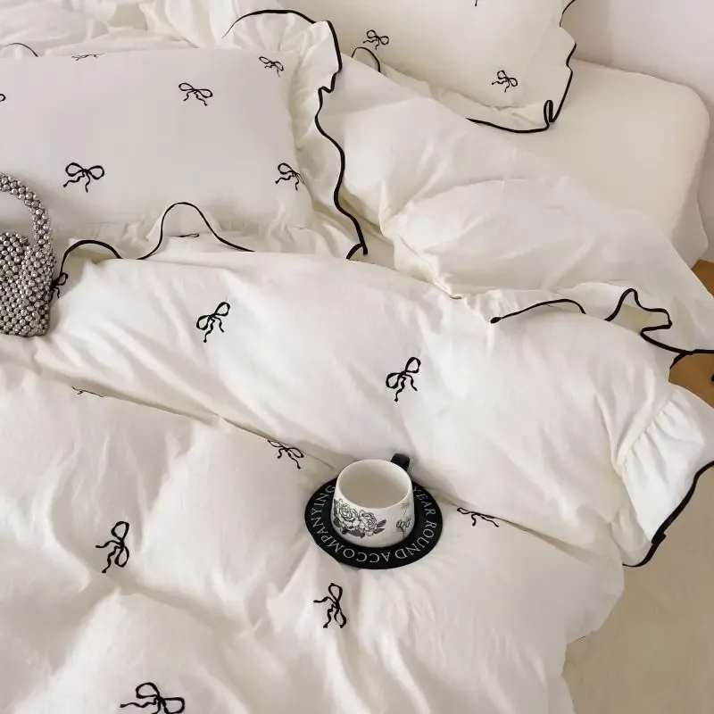 Bow Embroidery Ruffles Duvet Cover Set 3