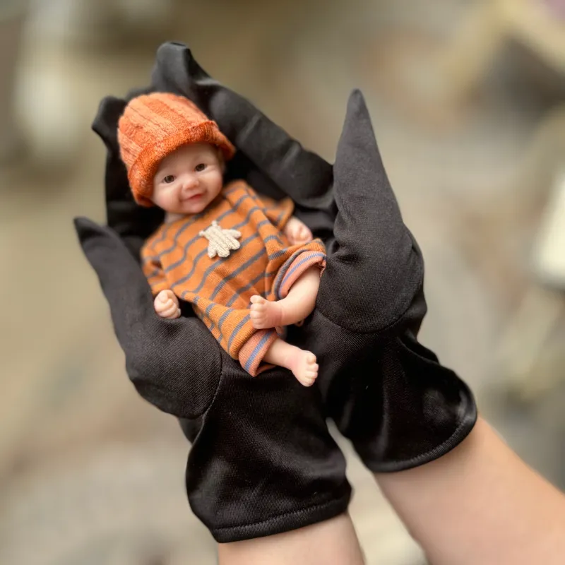 6Inch Mini Silicone Reborn Baby Doll Toy 3