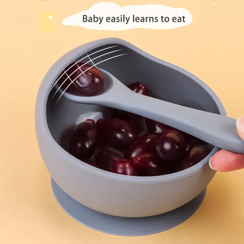 2PC Silicone Suction Baby Feeding Bowls 1