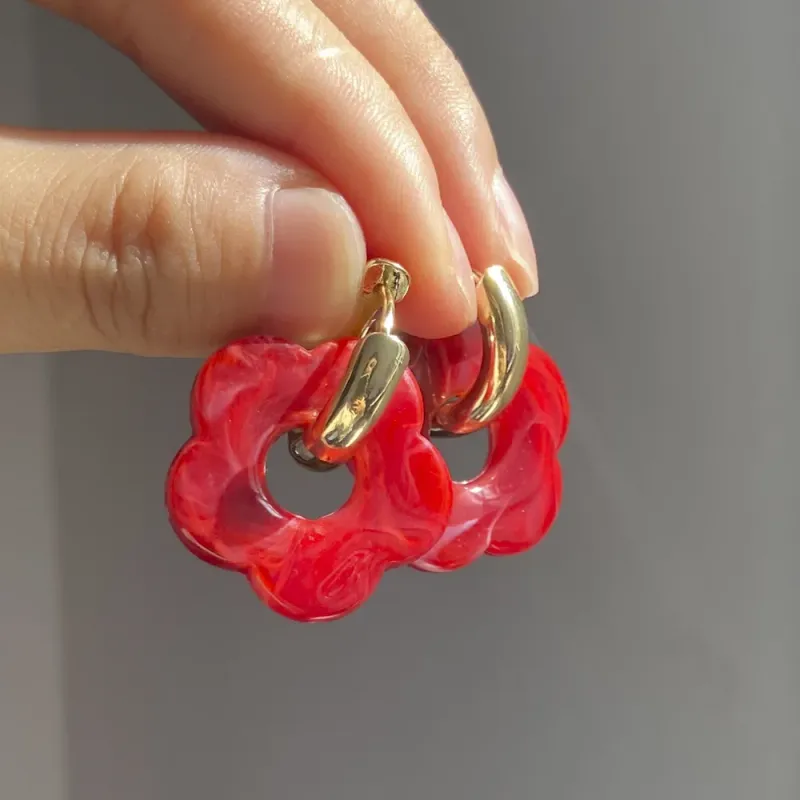 Colorful Flower Resin Hoop Earrings 5