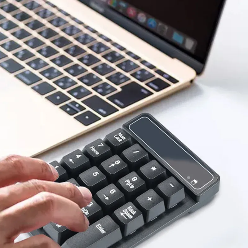 Mini Wireless Numeric Keypad 19 Keys 3