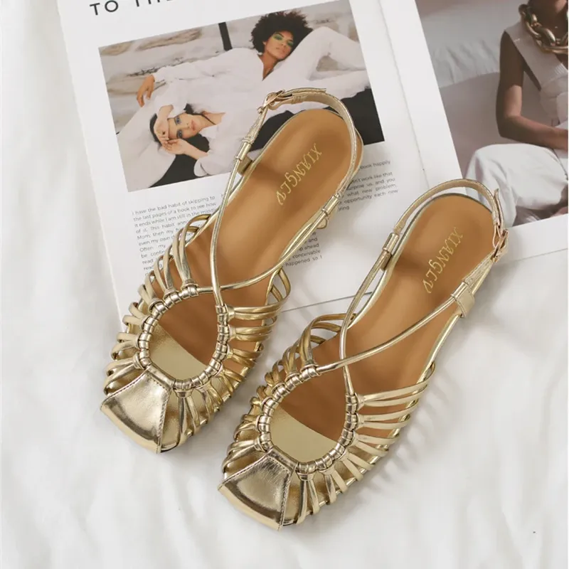 ZAROY Women Flat Roman Sandals 2