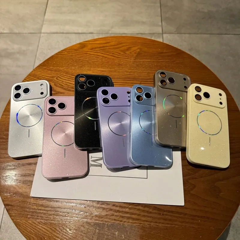 Magnetic Glitter Aurora Phone Case 3