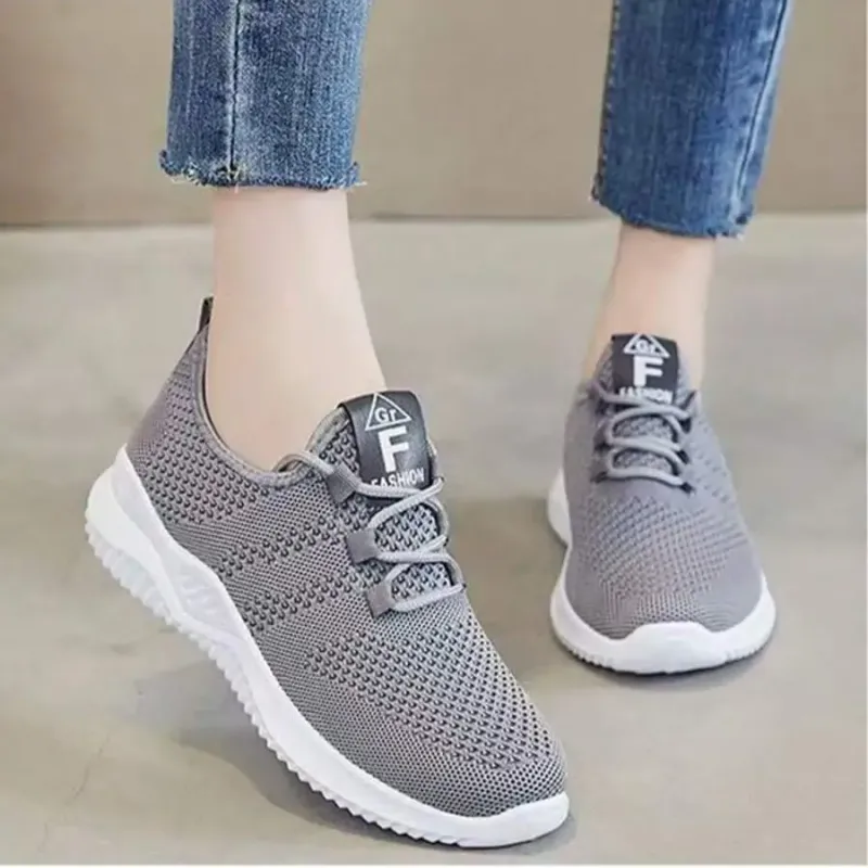 Women's Lightweight Walking Sneakers 1