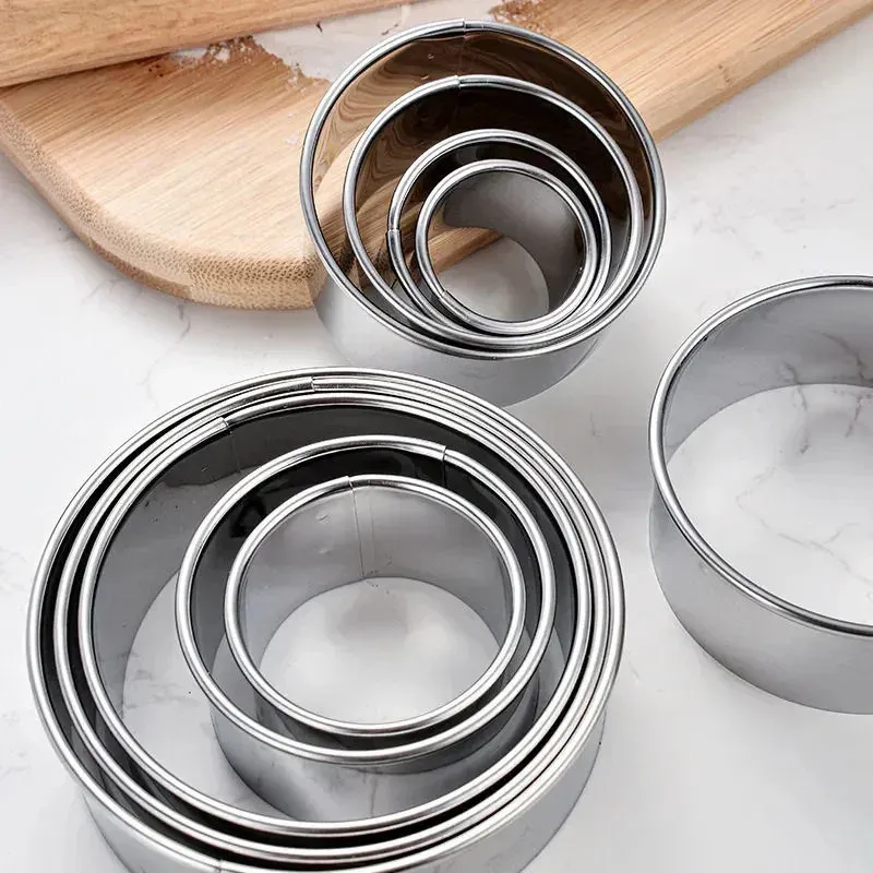 Round Stainless Steel Biscuit & Dumpling Mold Set 4
