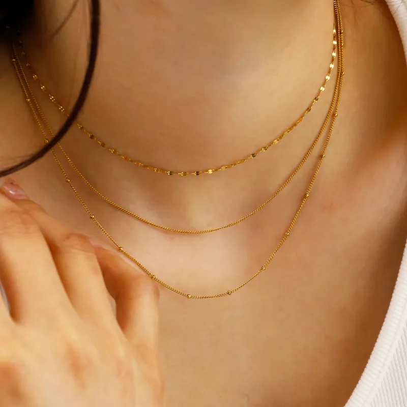 Badu Dainty Gold Chain Necklace Set 1