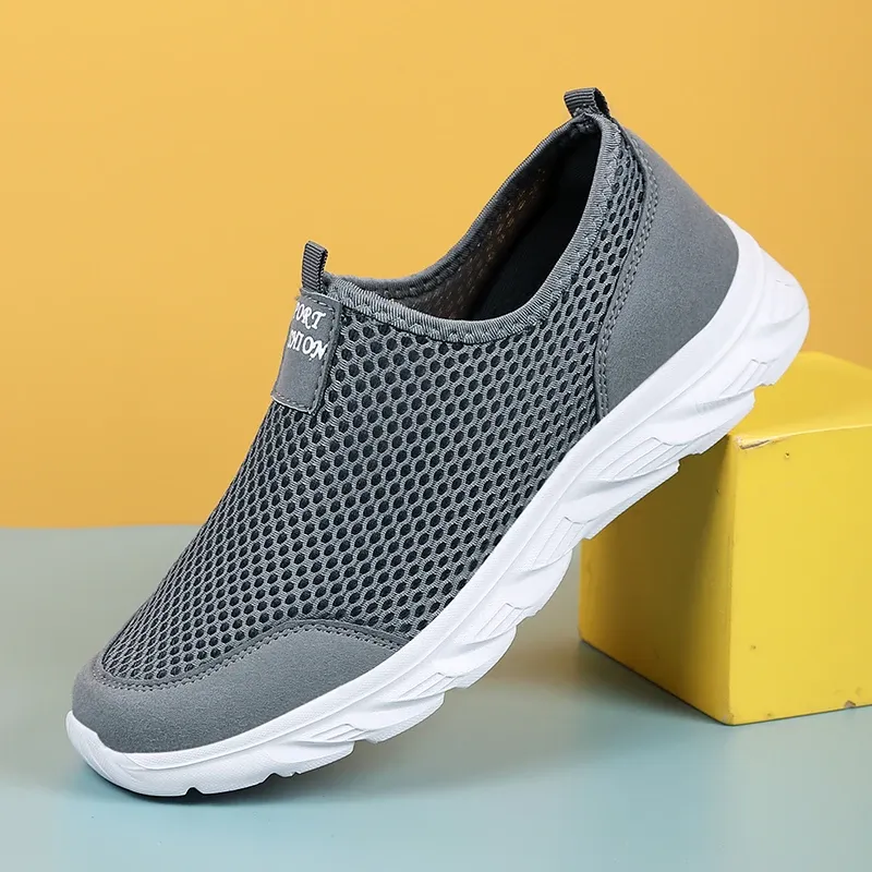 Men's Lightweight Slip-On Casual Sneakers 2