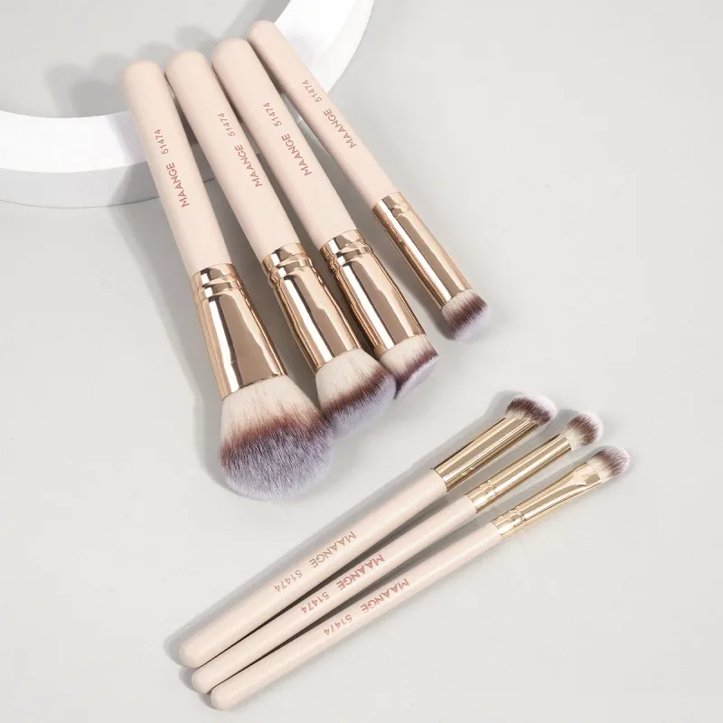 MAANGE 7pc Makeup Brush Set 2