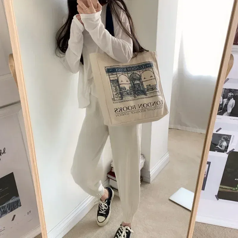 London Books Print Canvas Shoulder Bag 4