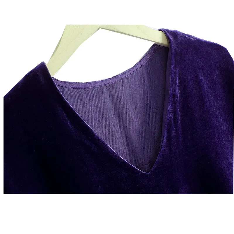 Silk Velvet V-neck T-shirt - Purple 6