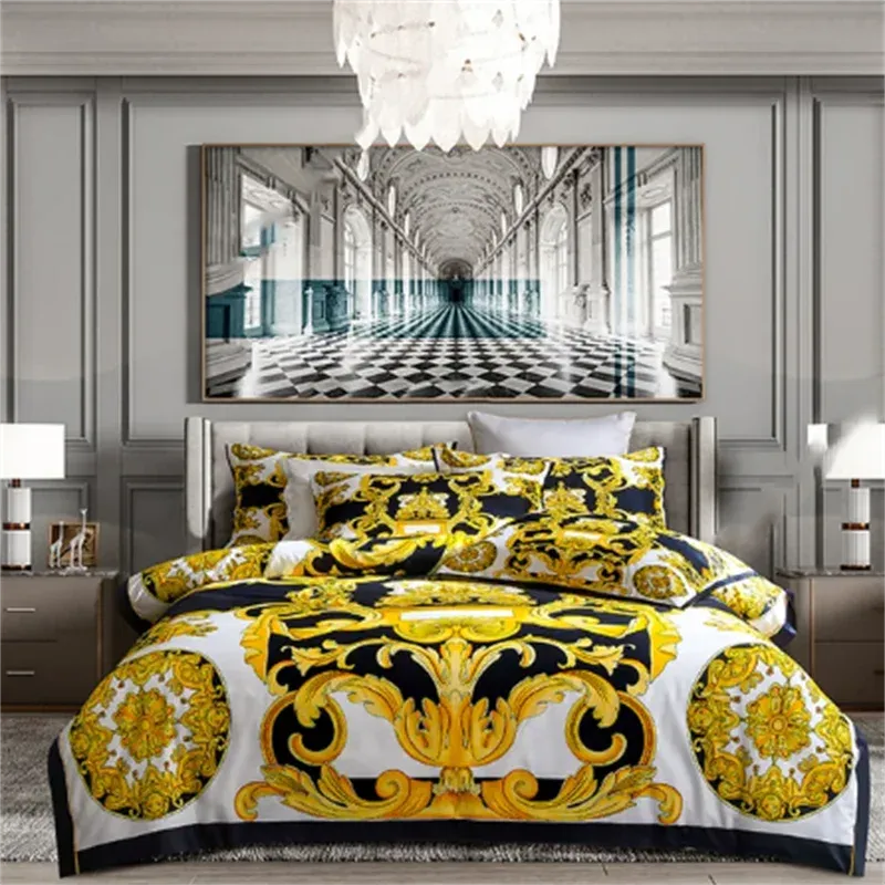Luxury Baroque Bedding Set Queen King 1
