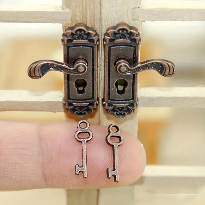 Dollhouse Miniature Lock & Handle Set 1