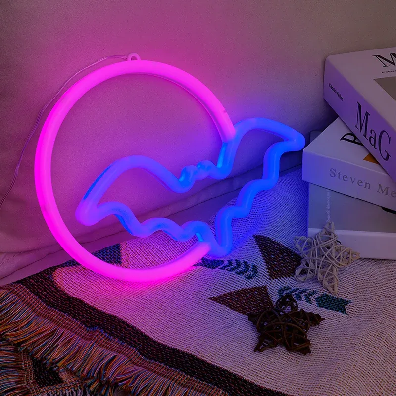 Bat Neon Moon Light - USB/Battery 2