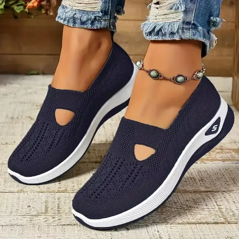 Women's Lightweight Knitted Walking Shoes 3