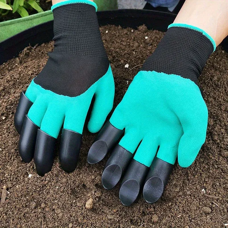 Garden Gloves with Built-in Claws 4
