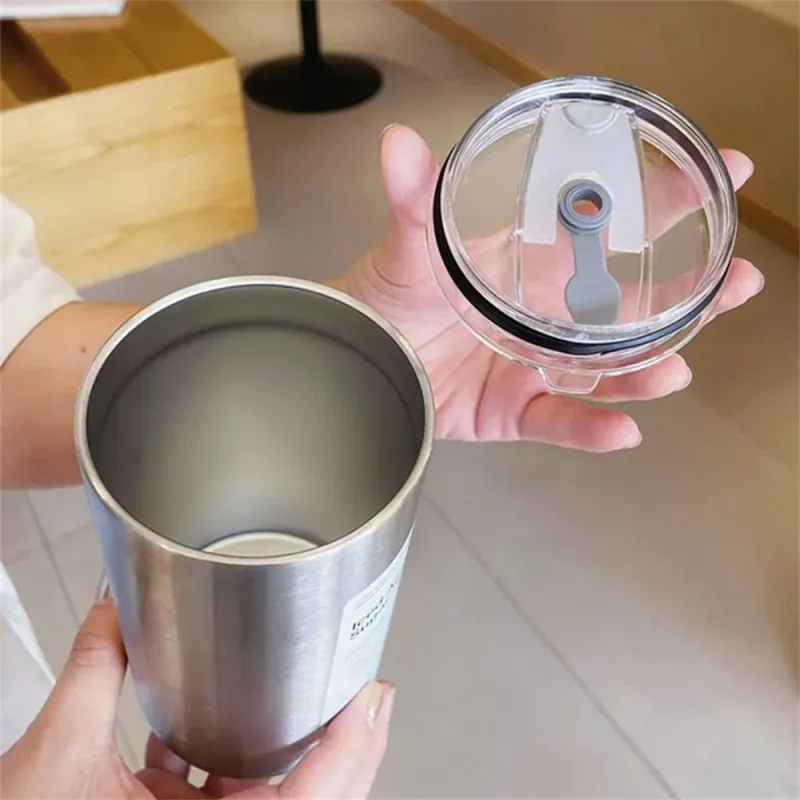 600ml Stainless Steel Thermos Cup with Straw 2