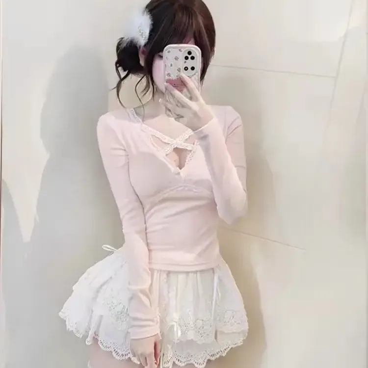 Pink Lace Bow V-neck T-shirt 3