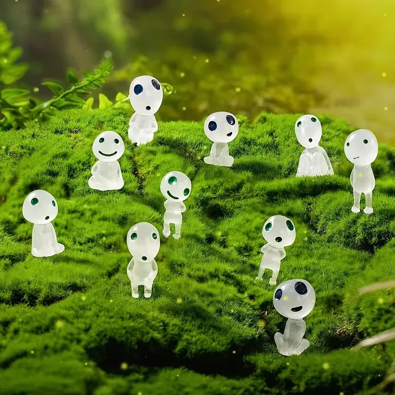 Luminous Resin Ghost Mini Figures 2