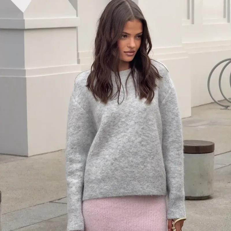Oversized Wool Knit Pullover Sweater 3