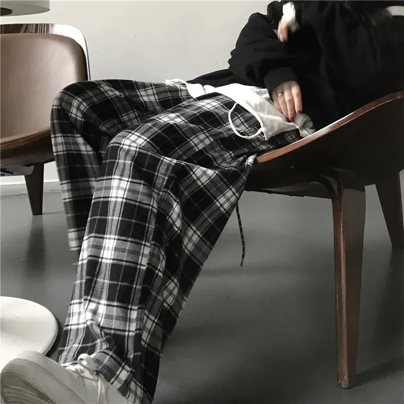 Black Checkered Wide Leg Sports Pants 6