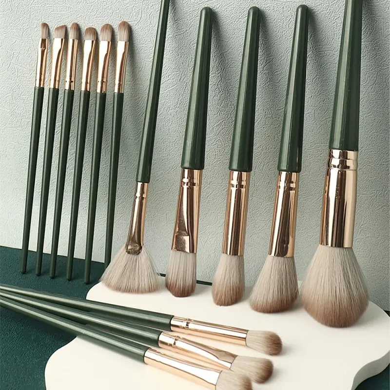 14-Piece Soft Makeup Brush Set 3