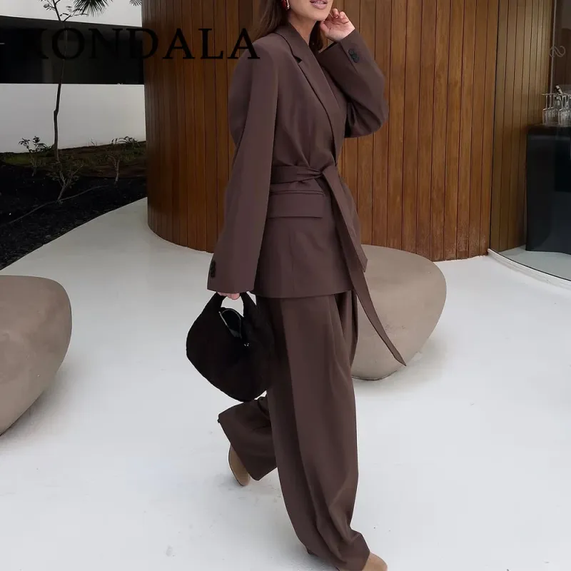 Elegant Brown Women's Office Suit Set 4